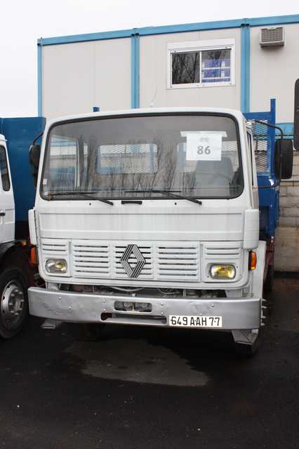 CAMION BENNE RENAULT S130   1986