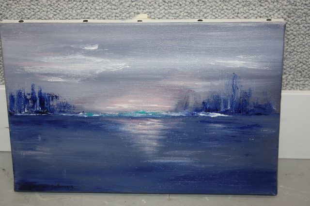 CATTEAU-DELAROQUE MARTINE. PAYSAGE EN BLEU. HUILE SUR TOILE. SIGNEE EN BAS A DROITE. DIM. 22 X 33 CM.