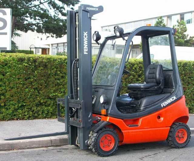 CHARIOT ELEVATEUR FENWICK H16T 1500 KG 1500 KG