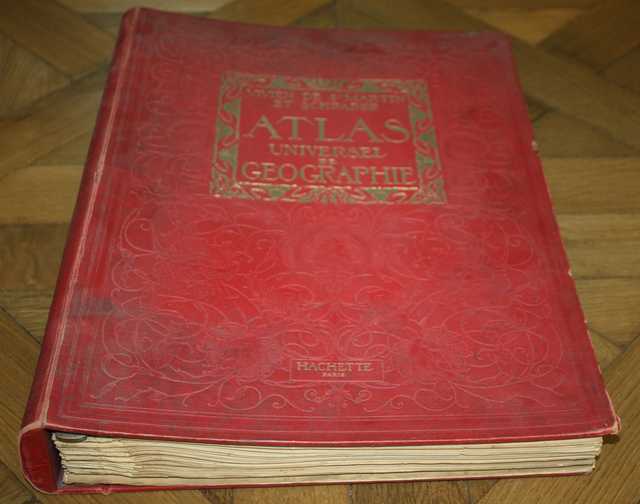 VIVEN DE SAINT-MARTIN &amp; SCHRADER. ATLAS UNIVERSEL DE GEOGRAPHIE. LIBRAIRIE HACHETTE. 1923.