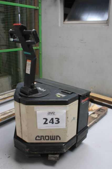 TRANSPALETTE CROWN 3.0EPW 3000KG 