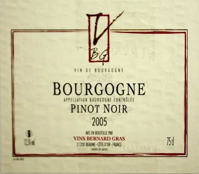 12 BOUTEILLES DE BOURGOGNE PINOT NOIR, DOMAINE BERNARD GRAS, 2007.