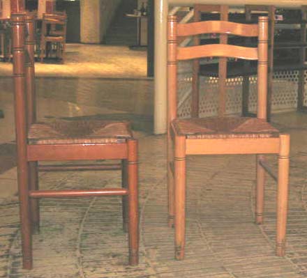 10 chaises rustiques paillées VENDU AVEC LES LOTS 50 ET 51