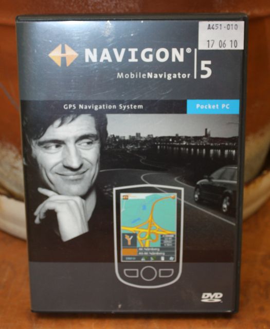 GPS. NAVIGON MOBILE NAVIGATOR 5 EUROPE. POUR POCKET PC. COMPLET. 2 DVD ET MANUEL D'UTILISATION E D'INSTALATION.
