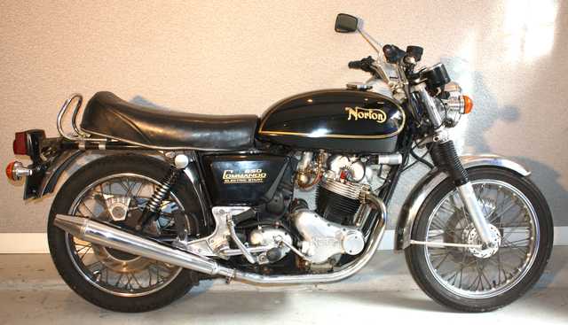 MOTO NORTON COMMANDO 850 850 CM3 1977