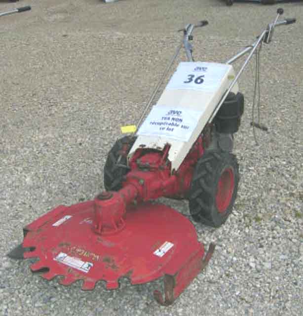 TONDEUSE DEBROUSSAILLEUSE GRAVELY 5665  