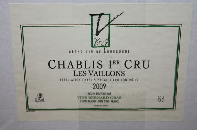 12 BOUTEILLES DE CHABLIS 1ER CRU "LES VAILLONS", DOMAINE BERNARD GRAS, 2009.
