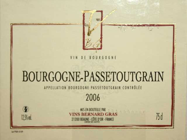 12 BOUTEILLES DE BOURGOGNE PASSETOUTGRAINS 2006. BERNARD GRAS. CAISSE CARTON.