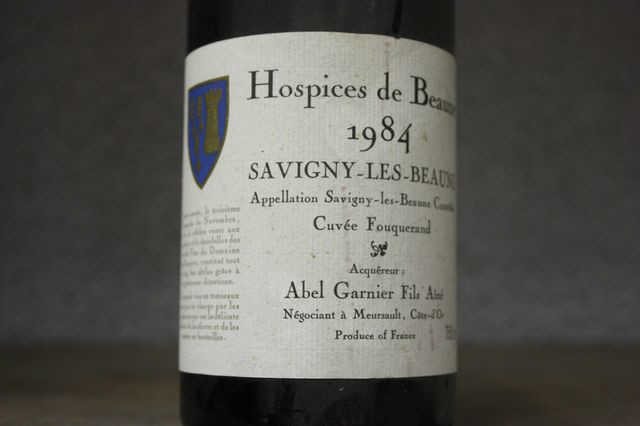 1 BOUTEILLE, SAVIGNY-LES-BEAUNES, HOSPICES DE BEAUNE, DOMAINE ABEL GARNIER FILS AINE, 1984.