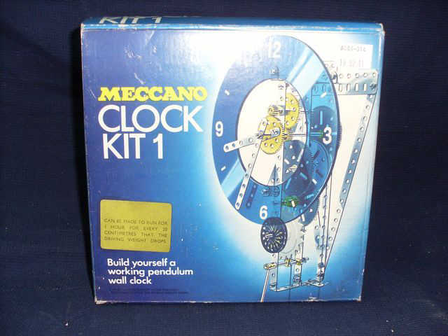 MECCANO. CLOCK KIT 1. POUR REALISER SON HORLOGE SOI-MEME.