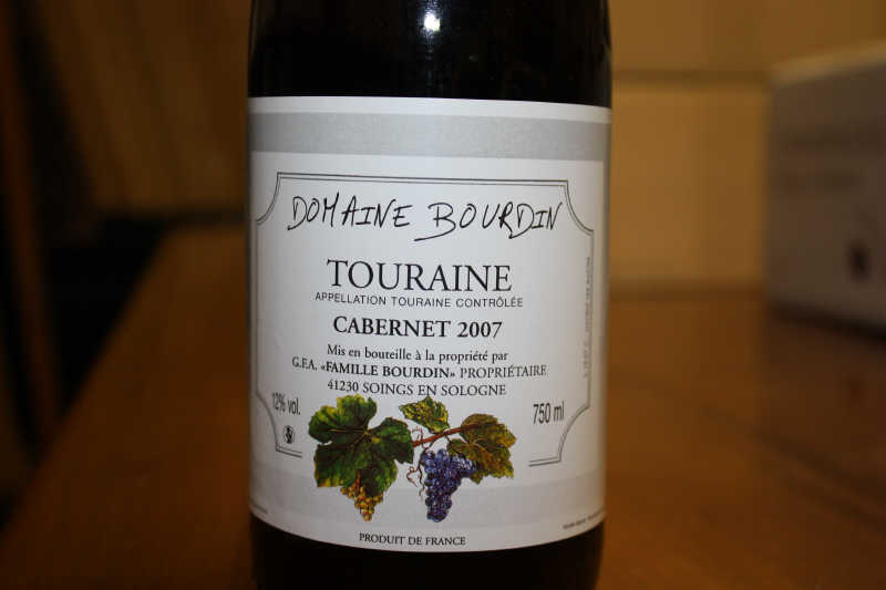 12 BOUTEILLES DE TOURAINE CABERNET, DOMAINE BOURDIN, AOC, 2007. (ROUGE).