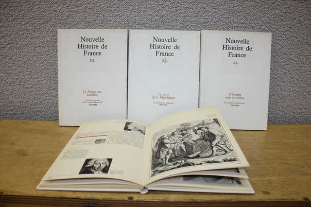 NOUVELLE HISTOIRE DE FRANCE. EDITIONS LIBRAIRIE TALLANDIER. 1969. 24 VOLUMES.