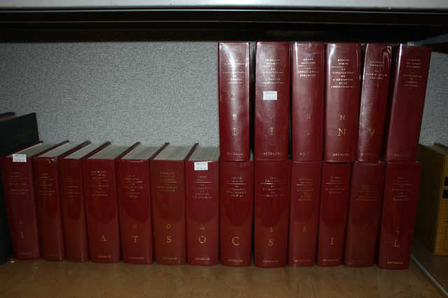 ENSEMBLE DE 19 VOLUMES AUX EDITIONS ARTHAUD SUR L'HISTOIRE DES CIVILISATIONS.
