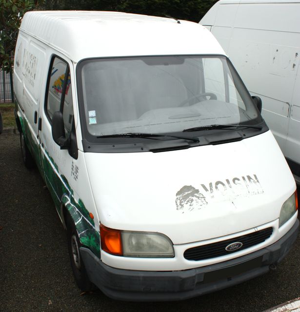 CAMION FOURGON FORD TRANSIT FOURGON 1998