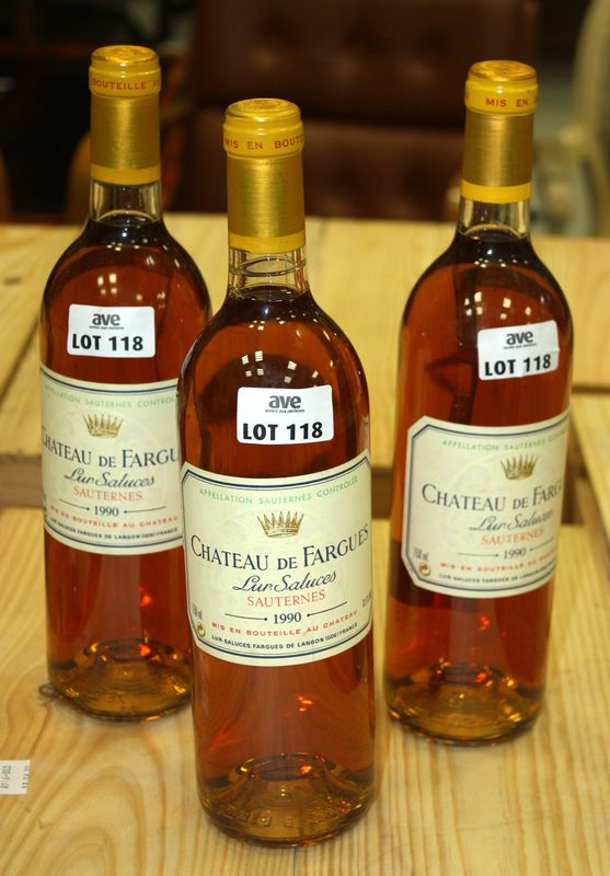 3 BOUTEILLES DE CHATEAU DE FARGUES SAUTERNES. 1990.