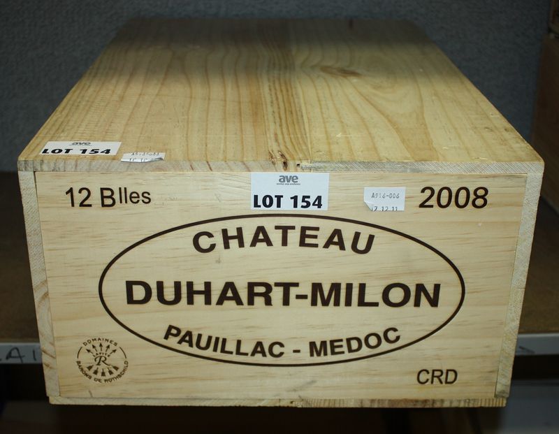 12 BOUTEILLES DE CHATEAU DUHART MILON  4EME GRAND CRU CLASSE PAUILLAC. 2005 CAISSE BOIS D'ORIGINE CERCLEE NON OUVERTE.