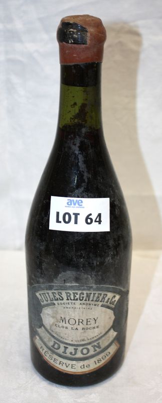 1 BOUTEILLE MOREY CLOS DE LA ROCHE 1899 DOMAINE JULES REGNIER. ETIQUETTE SALE. NIVEAU 3,5 CM SOUS LE BOUCHON.