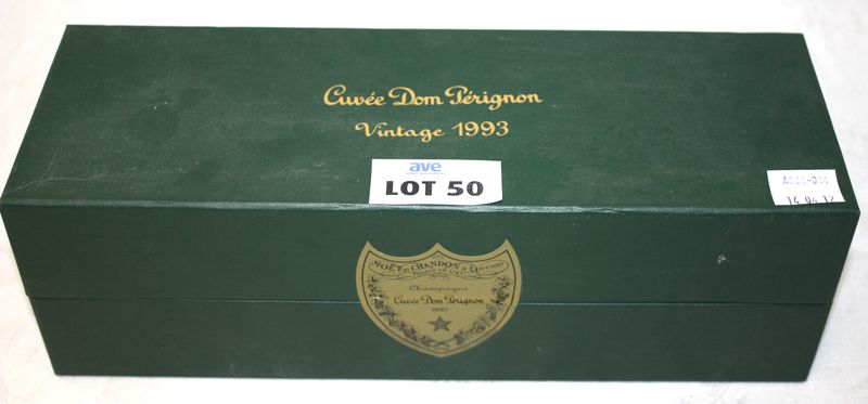 1 BOUTEILLE CHAMPAGNE DOM PERIGNON 1993 EN COFFRET.