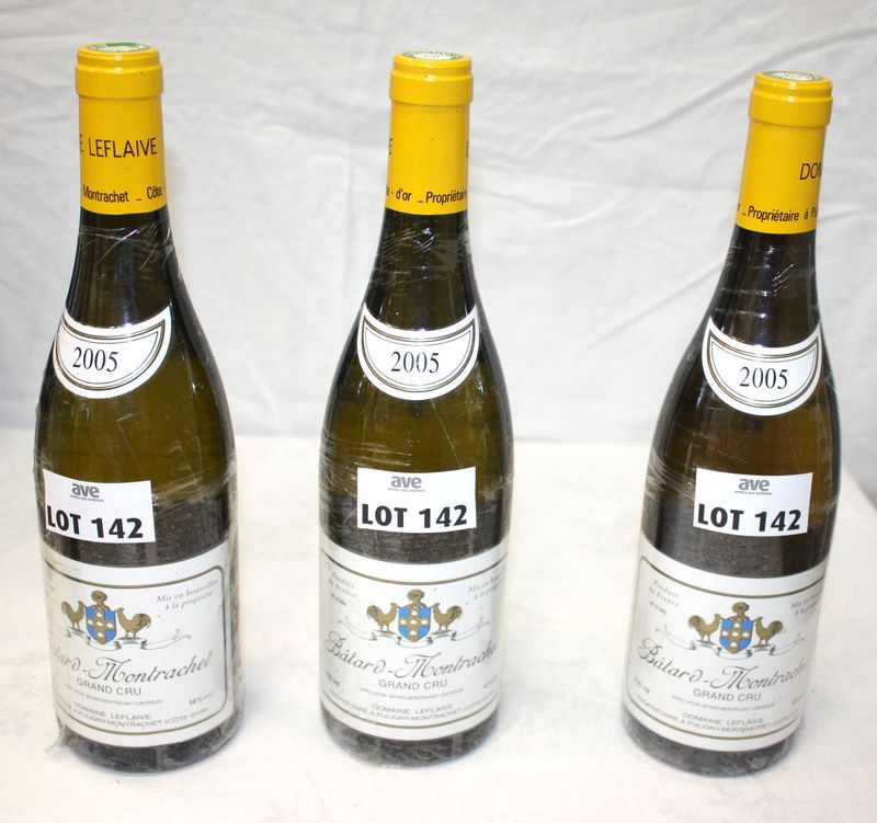 3 BOUTEILLES BATARD MONTRACHET GRAND CRU 2005 DOMAINE LEFLAIVE.