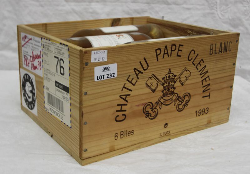 6 BOUTEILLES CHATEAU PAPE CLEMENT 1993 PESSAC LEOGNAN CAISSE BOIS D’ORIGINE.
