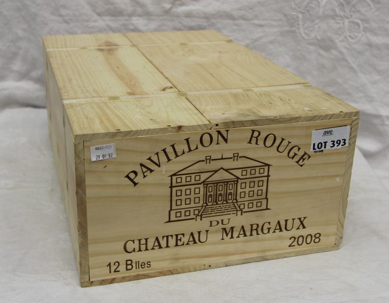 12 BOUTEILLES PAVILLON ROUGE DU CHATEAU MARGAUX 2008 MARGAUX CAISSE BOIS D’ORIGINE CERCLEE NON OUVERTE.