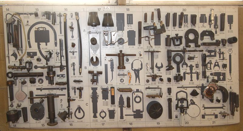 OUTILS D'ATELIER BMW BMW  