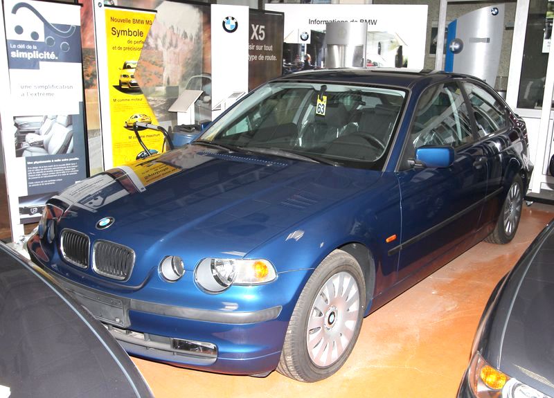 VOITURE BMW 320TD COMPACT