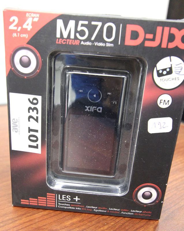 LECTEUR MP3/MP4 4GO M570/D-JIX