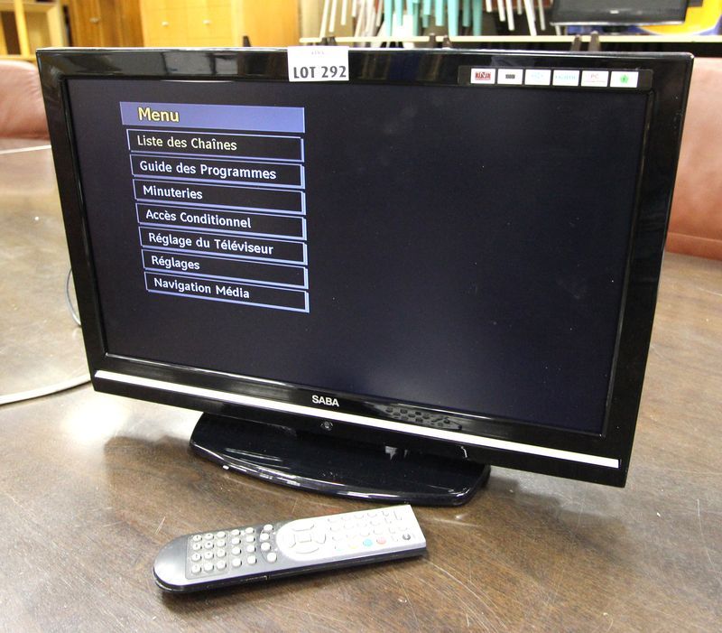 TV SABA LCD 56 CM. MODELE SCB2210VX 22 POUCES TELECOMANDE LECTEUR DVD INTEGRE.