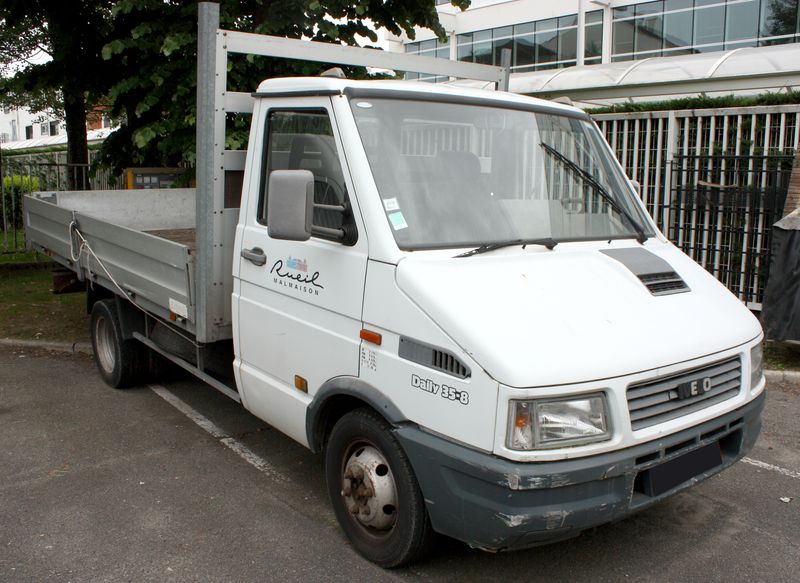 CAMION PLATEAU IVECO DAILY 35-8 BENNE 1996