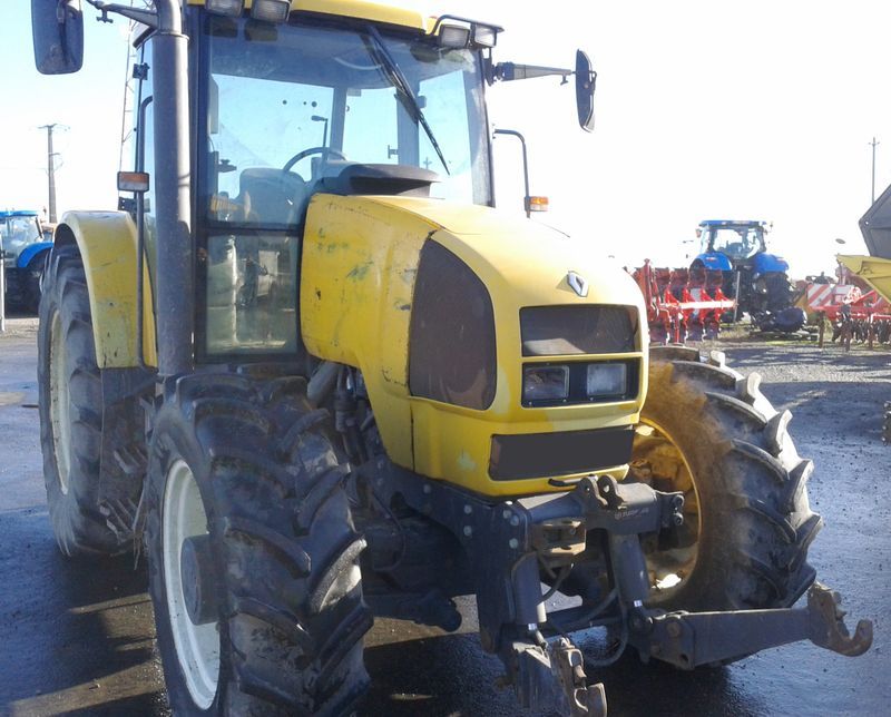 TRACTEUR AGRICOLE RENAULT ARES 546 4X4 2003