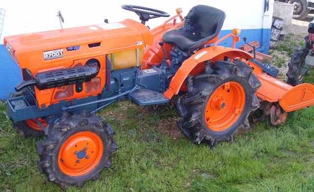 Durite supérieure micro tracteur Kubota B7000 B7001 