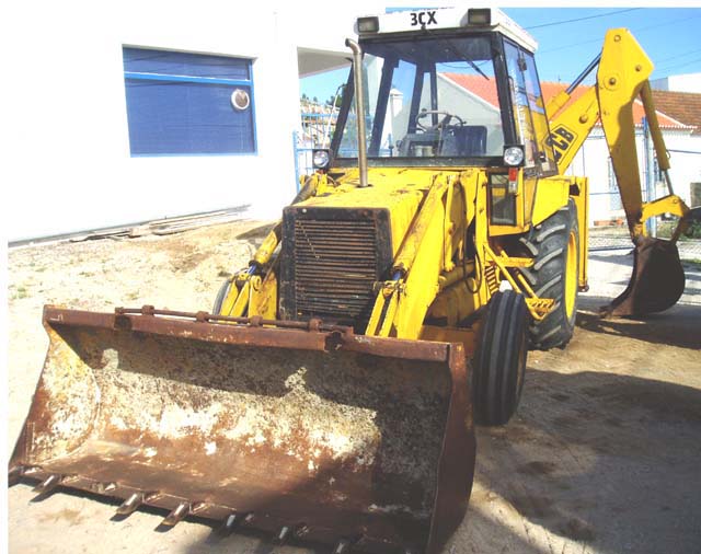 TRACTOPELLE JCB 3CX 2 RM 2 RM