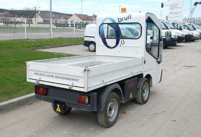 CAMION BENNE GOUPIL INDUSTRIE G3  2008