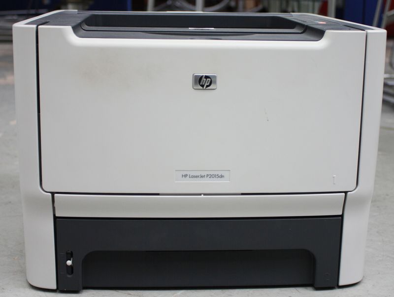 IMPRIMANTE LASER NOIR ET BLANC DE MARQUE HP MODELE LASERJET P2015DN CB368A. LOT VENDU A L'UNITE AVEC FACULTE DE REUNION.