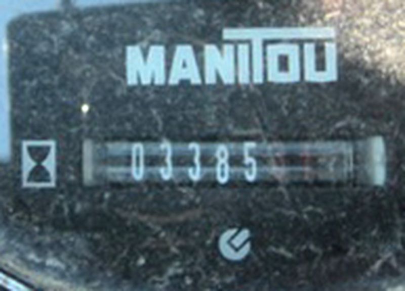 CHARIOT ELEVATEUR SEMI INDUSTRIEL MANITOU MSI 25 2500 KG