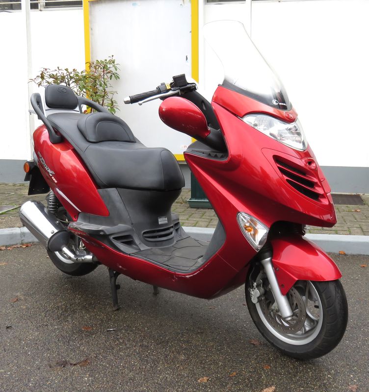 SCOOTER KYMCO GRAND DINK 125 125 CM3 2006