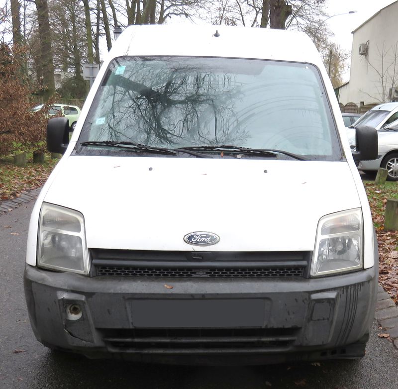 FOURGON FORD TRANSIT CONNECT T220 75  2003