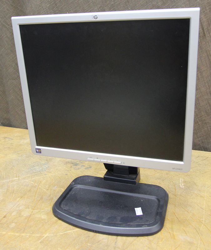 ECRAN LCD DE MARQUE HP MODELE LIMA1940T 19 POUCES/48 CM.