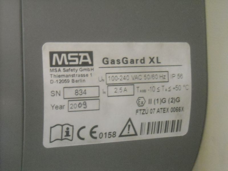 CENTRALE MSA GASGARD XL, 2009. TESTE LE TAUX D'AZOTE DANS L'AIR. BEL AIR1, RDC PRODUCTION.