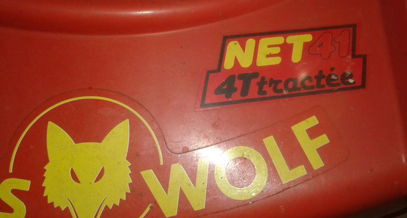 TONDEUSE AUTOTRACTEE WOLF NET 41 4T TRACTEE 41 CM