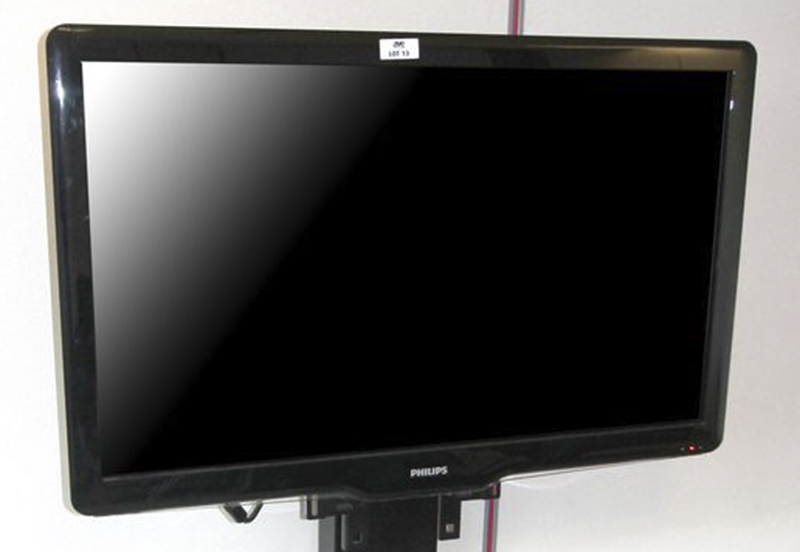 TELEVISEUR A ECRAN LCD FULL HD DE 40 POUCES DE MARQUE PHILIPS MODELE 42PFL5405H/12.