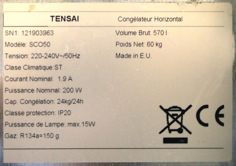 CONGELATEUR COFFRE BLANC DE MARQUE TENSAI MODELE SCO50, SUR ROULETTES. DIMENSIONS : 95 X 160 X 70 CM.
SOUS-SOL