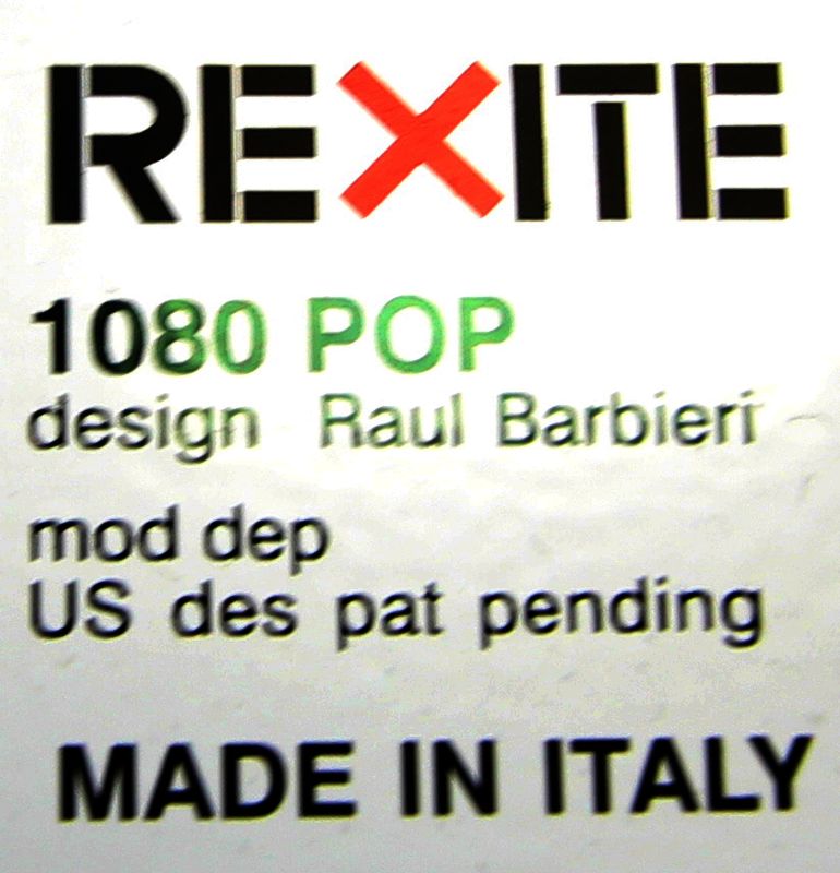 PORTE MANTEAU EN METAL MODELE 1080 POP  DESIGNER RAUL BARBIERI. EDITION REXITE. EN METAL ET PLASTIQUE A 8 BRAS DE SUSPENSIONS. H : 160 CM.