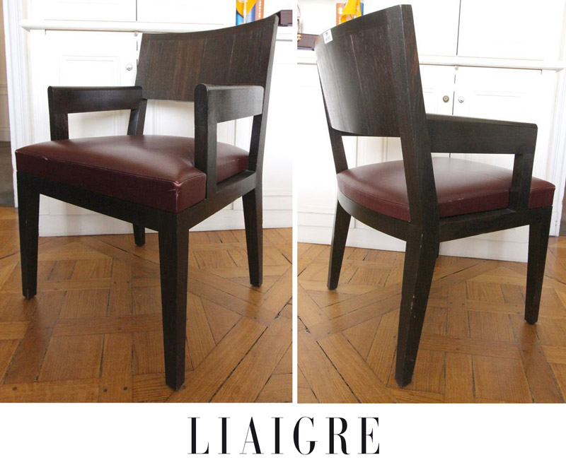 LOT 312 : 3 FAUTEUILS DESIGN CHRISTIAN LIAIGRE, DOSSIER ET CADRE EN PLAQUAGE DE BOIS EXOTIQUE ET ASSISE EN CUIR DE COULEUR BORDEAU. 84 X 57,5 X 60 CM.  26-609.