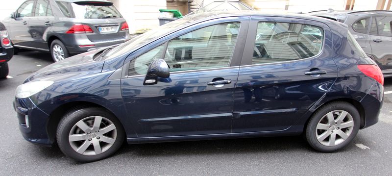 VOITURE PEUGEOT 308  HDI 1.6 2009