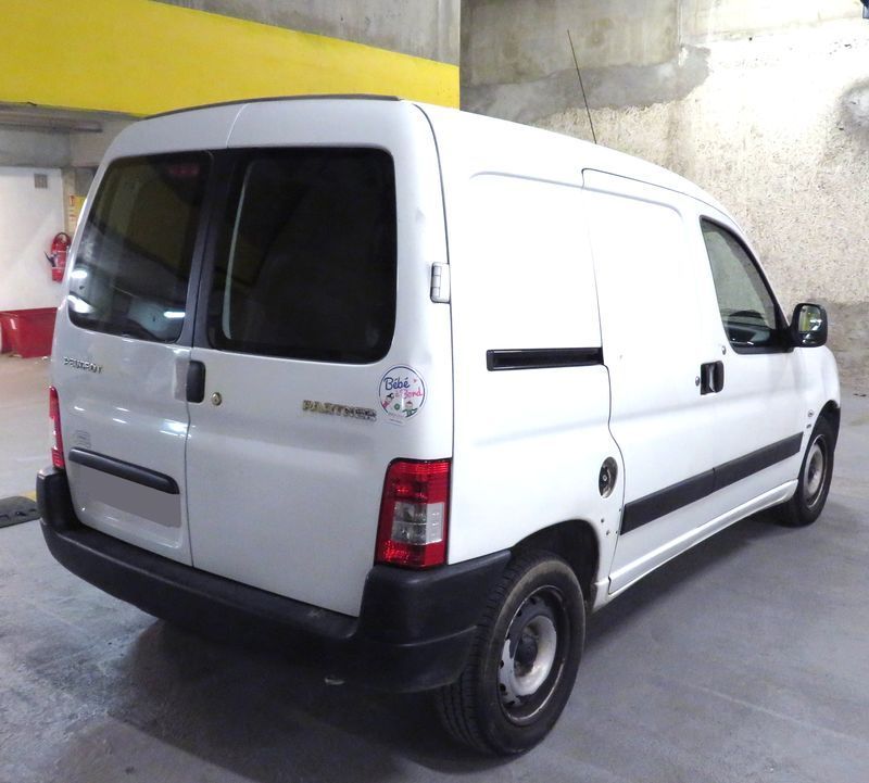 CAMION FOURGON PEUGEOT PARTNER 1.6 HDI  2007