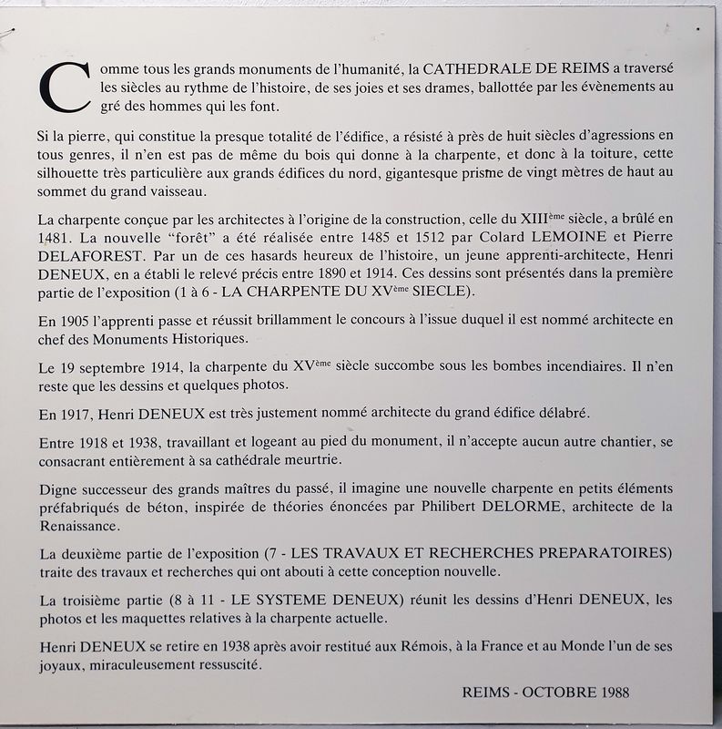 14 PANNEAUX PROVENANT DE L'EXPOSITION "HOMMAGE A HENRI DENEUX. LES CHARPENTES DE LA CATHEDRALE DE REIMS" D'OCTOBRE 1988. 90 X 90 CM. R-1.HC5