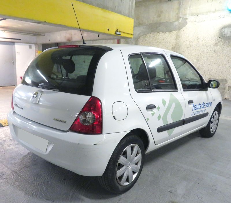 VOITURE RENAULT CLIO II PHASE 2 CAMPUS 1.2I 16V ECO2 1.2 INJECTION GPL 2006