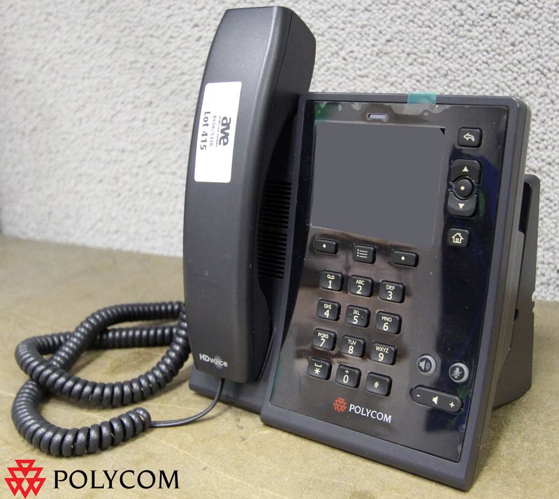 4 UNITES.TELEPHONE DE MARQUE POLYCOM MODELE HD VOICE 0004FAA317A5, AVEC SON SUPPORT MURAL.